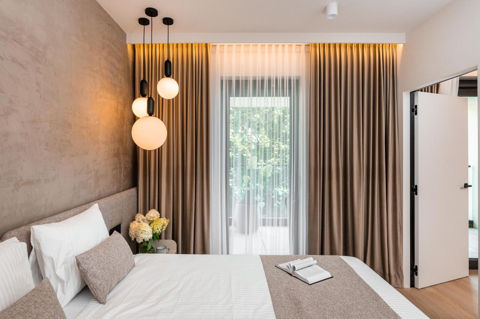 Boutique Wawel Side Apartment Красков Екстериор снимка